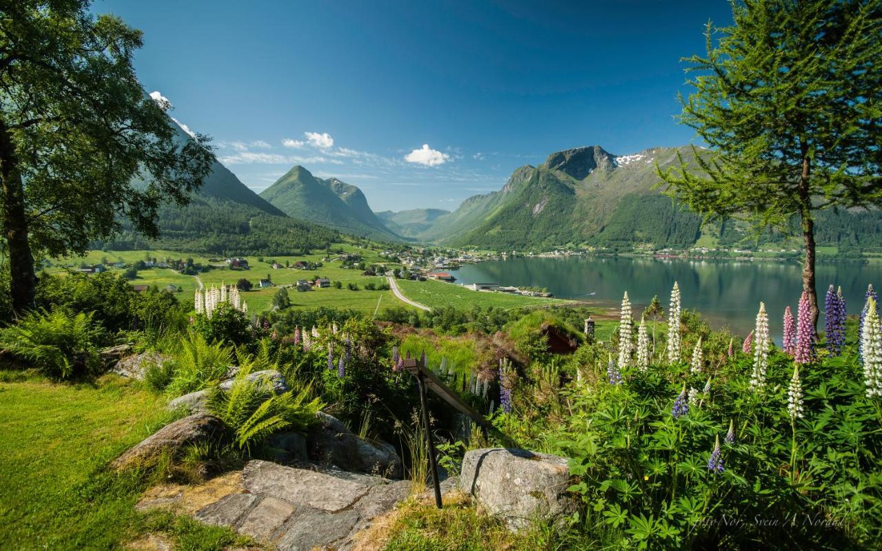 Troll Fjordhytter Syvde Экстерьер фото
